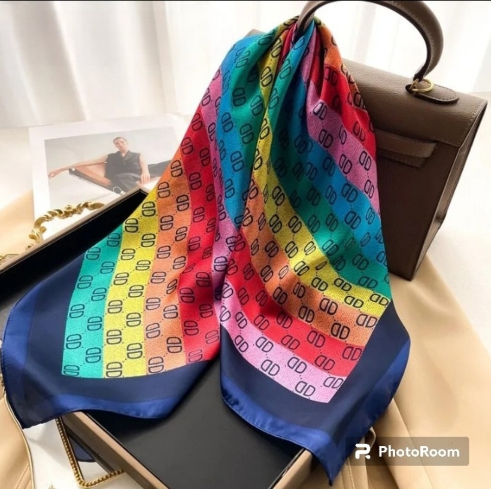Multicolor scarf